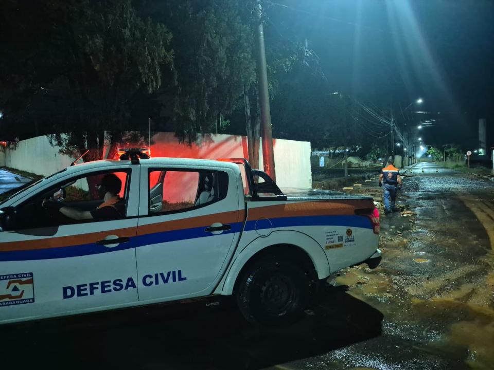 Foto 15 de 27 — Temporal volta a atingir Araraquara e provoca estragos em vários bairros; veja as fotos